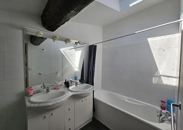 Le Duplex Du Marin Nimois - Nuit A Apartman *